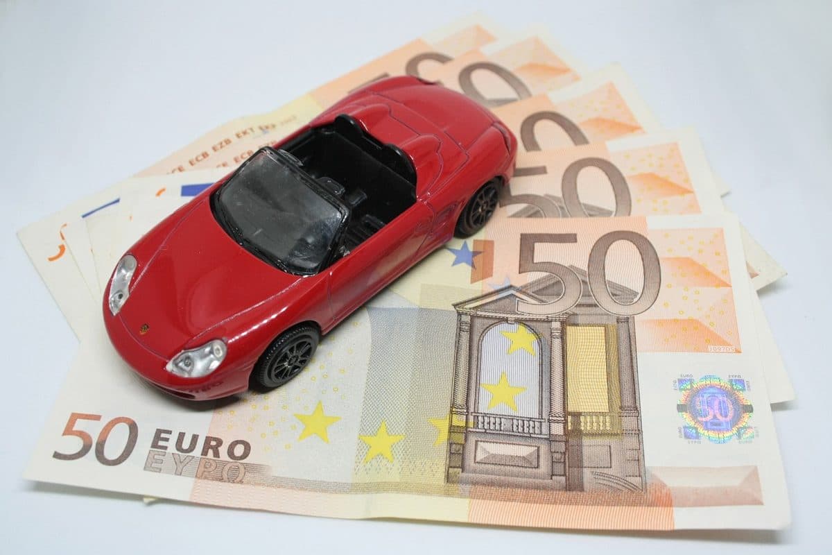 Attestation d’assurance VTC : vérifier l’usage déclaré avant de reprendre la route